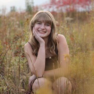 Meet your Posher, Rebekah